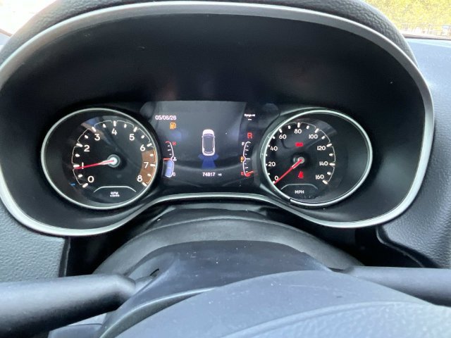 Used 2021 Jeep Compass Latitude w/ Sun and Sound Group AWD/4WD image 38