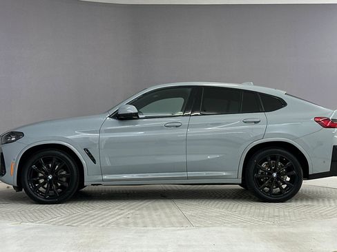 Certified 2023 BMW X4 xDrive30i w/ M Sport Package AWD/4WD image 2