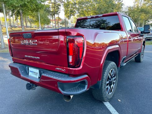 Used 2022 GMC Sierra 2500 AT4 w/ AT4 Preferred Package image 9
