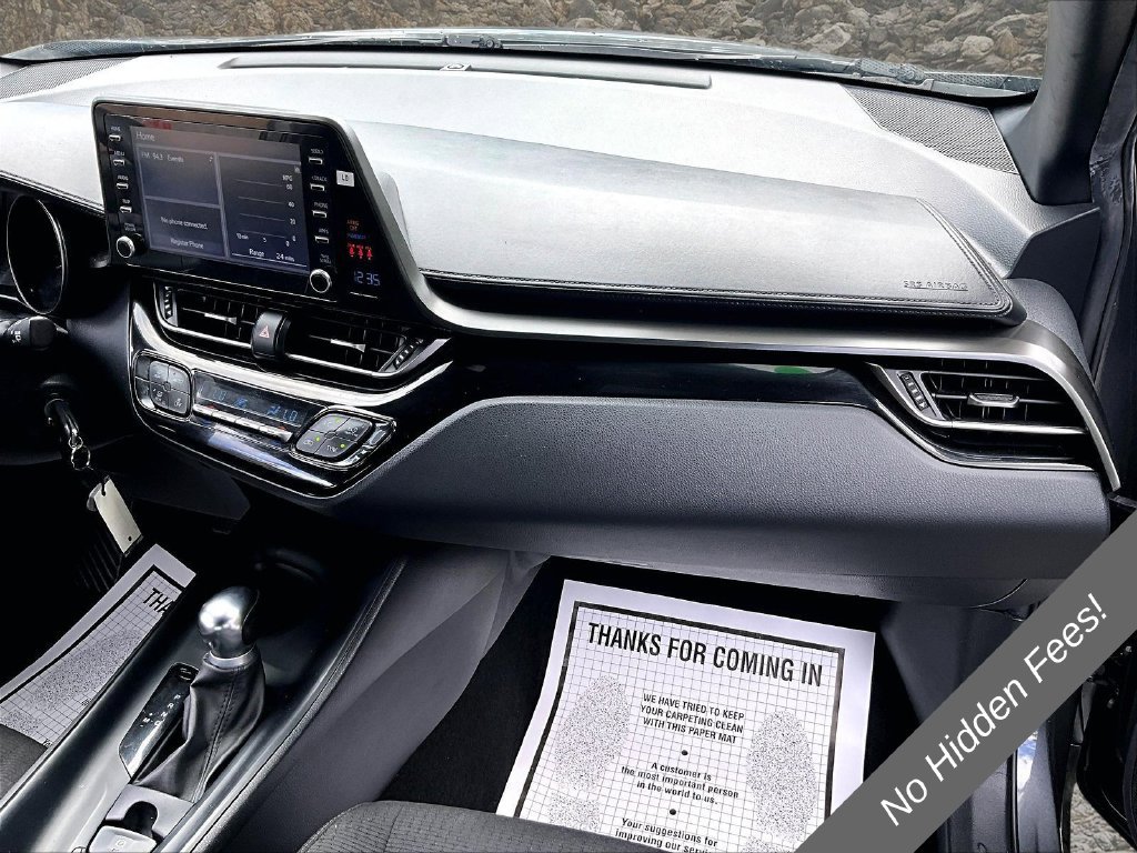 Used 2019 Toyota C-HR LE FWD image 12