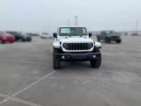New 2026 Jeep Gladiator Rubicon image 2