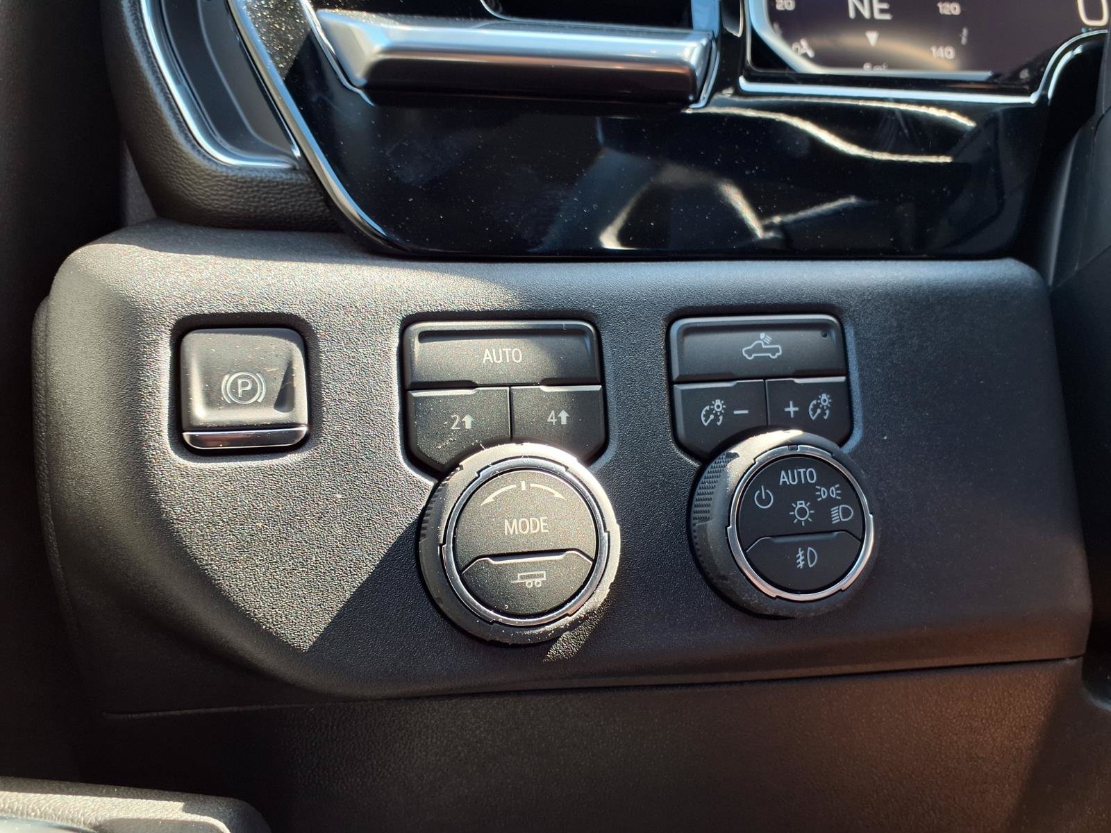 New 2026 Chevrolet Silverado 1500 RST w/ Convenience Package II AWD/4WD image 12