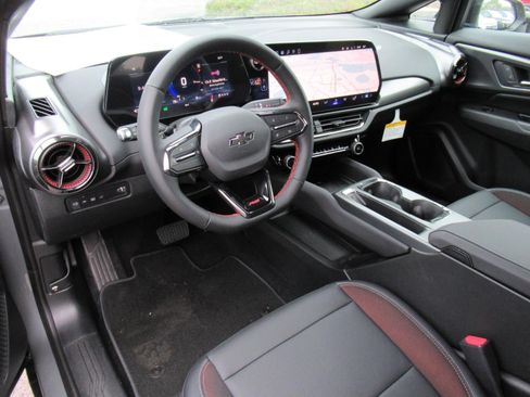 New 2026 Chevrolet Equinox EV RS image 16