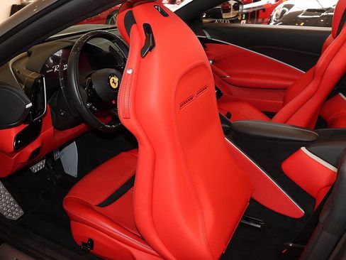 Certified 2024 Ferrari Roma Spider image 92