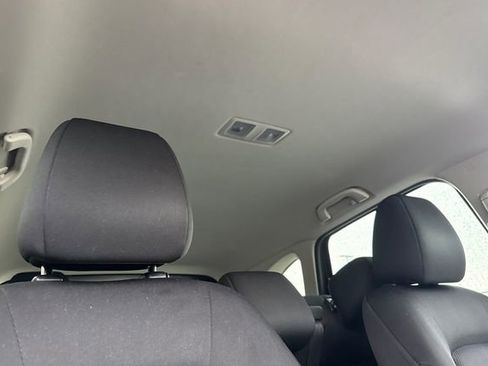 Used 2019 MAZDA CX-5 Sport image 18