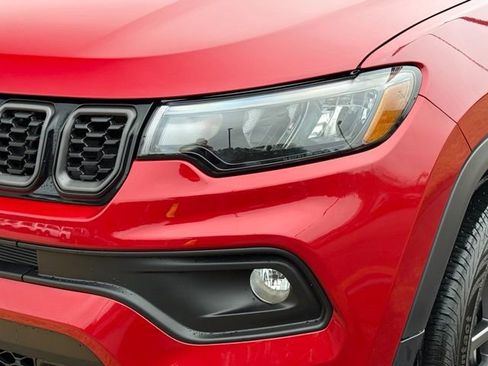 New 2026 Jeep Compass Latitude AWD/4WD image 11