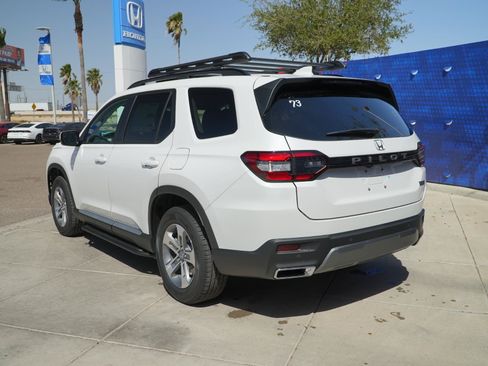 Used 2026 Honda Pilot EX-L image 9