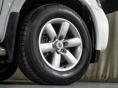 Used 2012 Nissan Armada SV RWD image 50