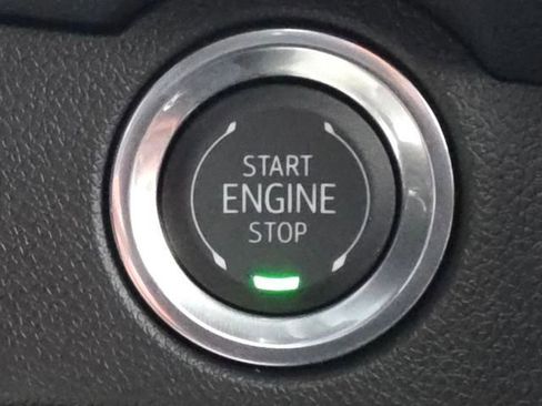 New 2026 Chevrolet Traverse RS w/ LPO, Floor Liner Package image 16