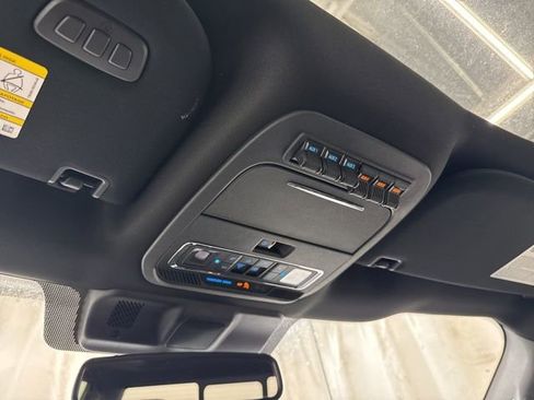 Used 2024 Ford F150 Raptor AWD/4WD image 35