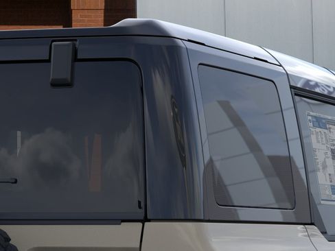 New 2026 Ford Bronco Outer Banks w/ Sasquatch Package AWD/4WD image 25