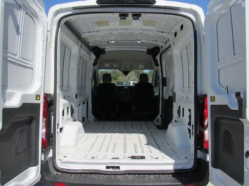 Used 2023 Ford Transit 250 Medium Roof RWD image 5