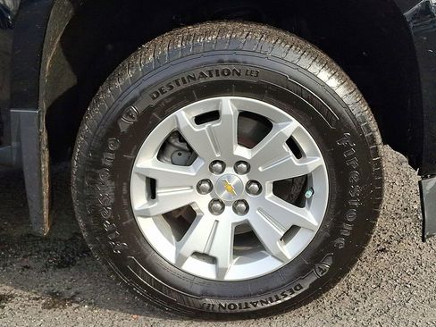 Used 2022 Chevrolet Colorado LT w/ LT Convenience Package image 32