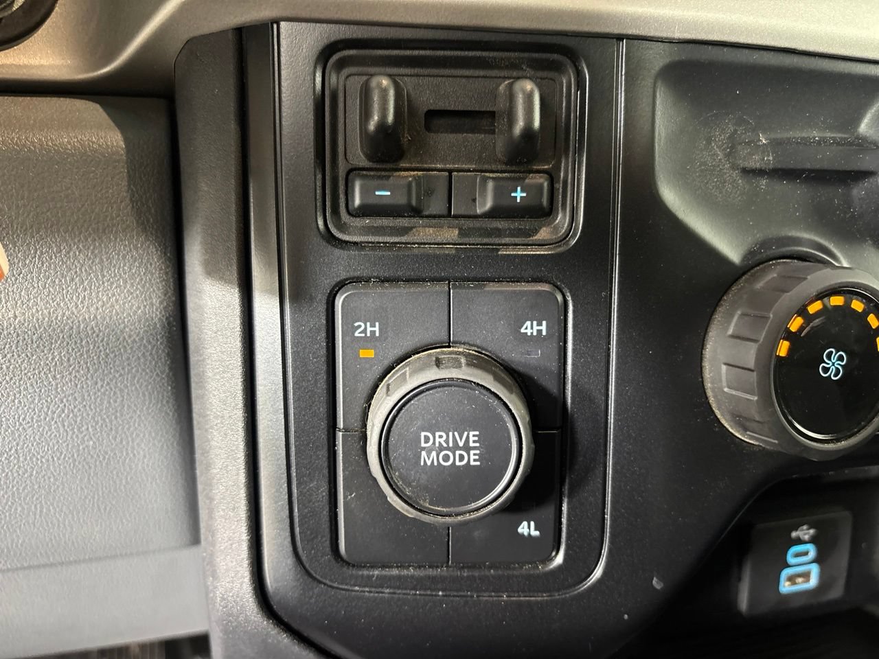 Used 2026 Ford F250 XLT AWD/4WD image 18