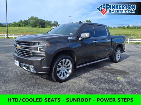 Used 2022 Chevrolet Silverado 1500 High Country w/ Technology Package image 8
