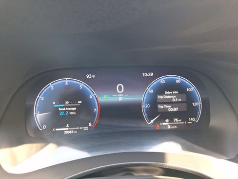 Used 2023 Toyota Highlander Limited FWD image 19