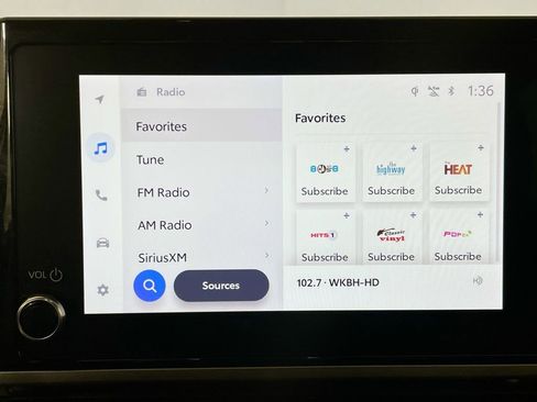 Used 2025 Toyota Camry LE image 15
