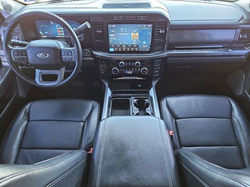 Used 2024 Ford F250 Lariat image 30