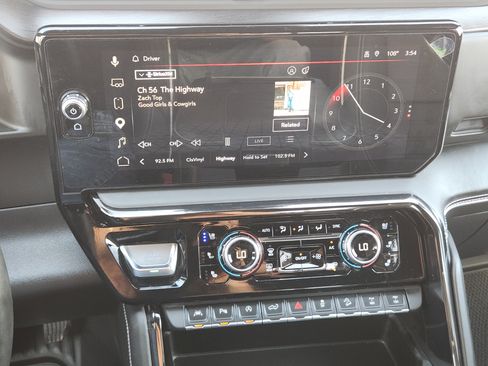 Used 2025 GMC Sierra 1500 AT4X AWD/4WD image 18