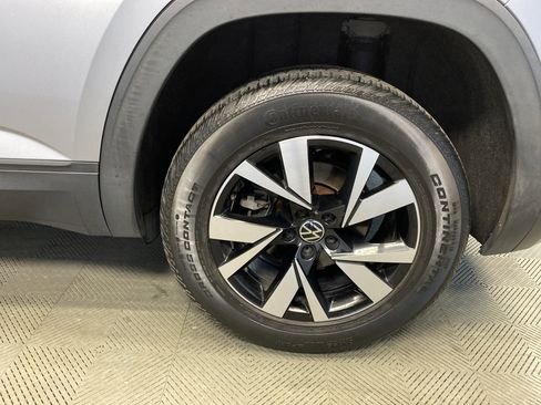 Used 2020 Volkswagen Atlas Cross Sport SE image 30