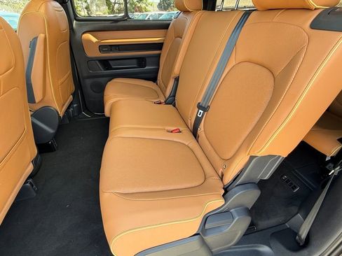 New 2025 Volkswagen ID. Buzz Pro S Plus image 22