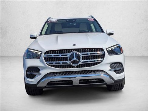 Certified 2025 Mercedes-Benz GLE 450e GLE 450e image 2