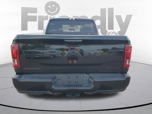 Used 2025 RAM 2500 Big Horn AWD/4WD image 4