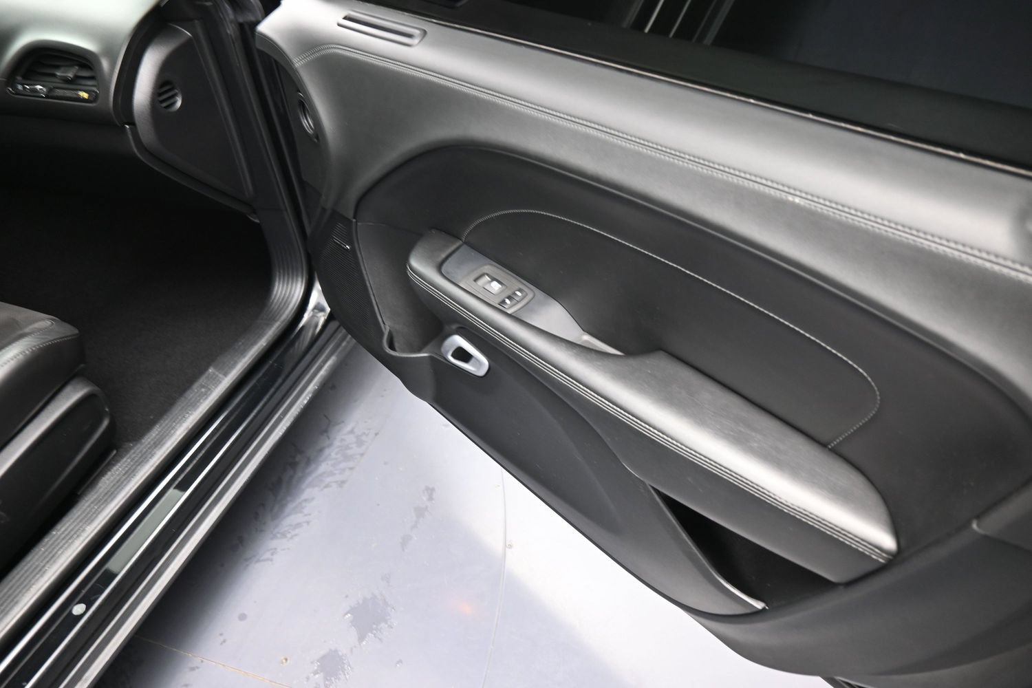 Used 2021 Dodge Challenger R/T Scat Pack RWD image 19
