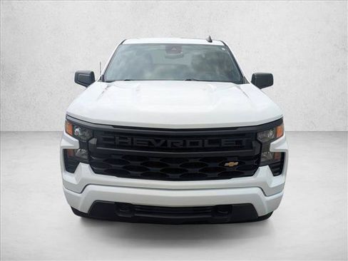 Used 2023 Chevrolet Silverado 1500 Custom RWD image 2