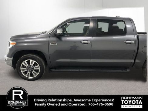 Used 2021 Toyota Tundra Platinum image 3