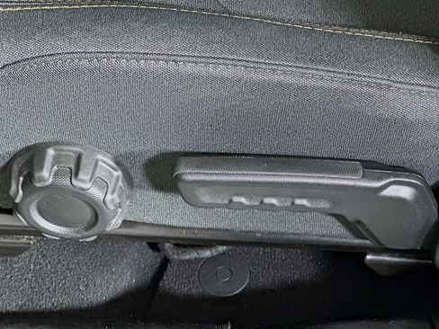 Used 2025 Jeep Wrangler Sahara w/ Safety Group image 13