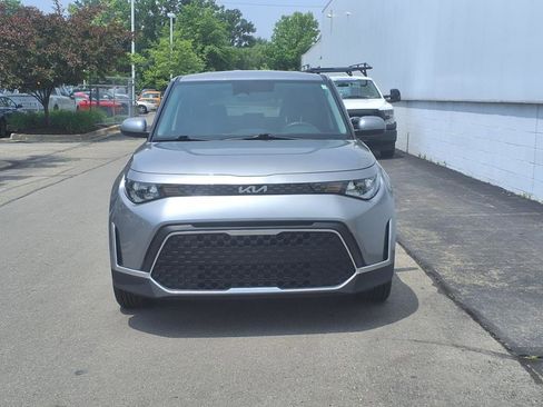Used 2024 Kia Soul LX w/ Option Group 015 image 2
