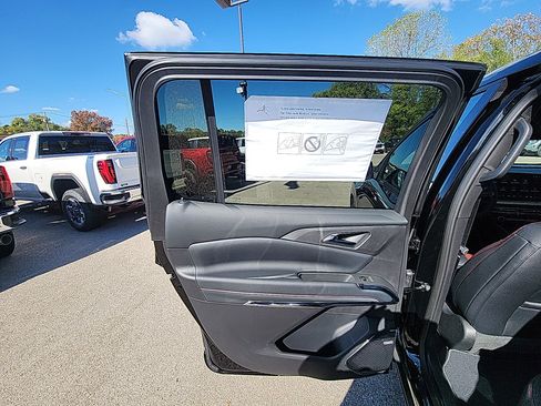 New 2026 Chevrolet Traverse RS image 26