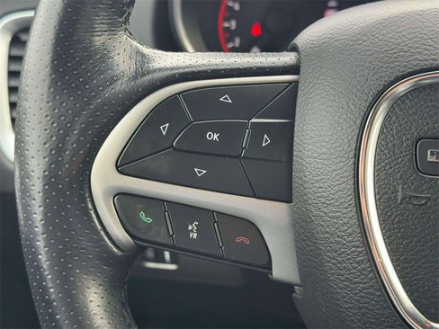 Used 2019 Dodge Durango SXT image 22