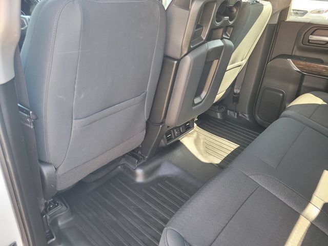 Used 2020 GMC Sierra 1500 Elevation w/ Elevation Value Package AWD/4WD image 12