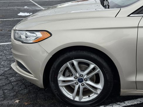 Used 2018 Ford Fusion S image 31