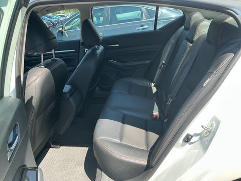 Certified 2024 Nissan Altima 2.5 SR FWD image 25