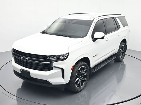 Used 2022 Chevrolet Tahoe RST w/ Luxury Package AWD/4WD image 31