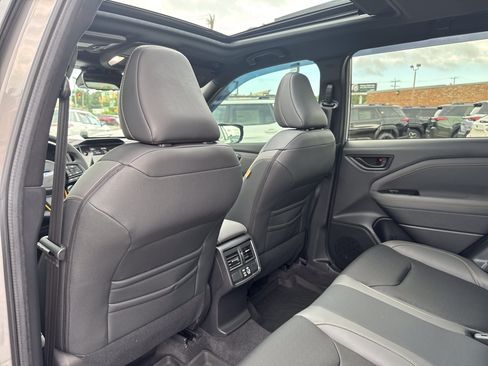 Used 2026 Subaru Forester Wilderness AWD/4WD image 29