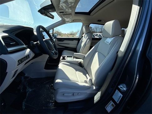 New 2026 Honda Odyssey EX-L image 16