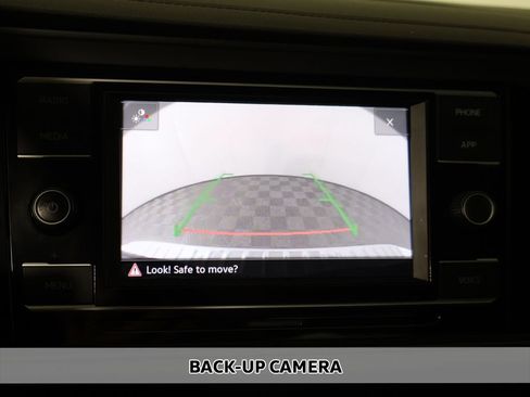 Used 2023 Volkswagen Jetta Sport FWD image 4