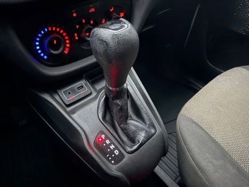 Used 2018 RAM ProMaster City Tradesman image 24