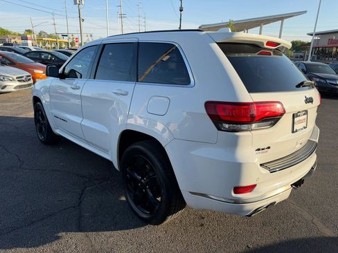 Used 2016 Jeep Grand Cherokee High Altitude image 3