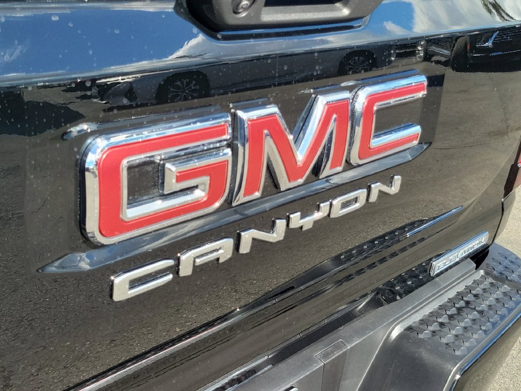 Used 2026 GMC Canyon Elevation RWD image 31