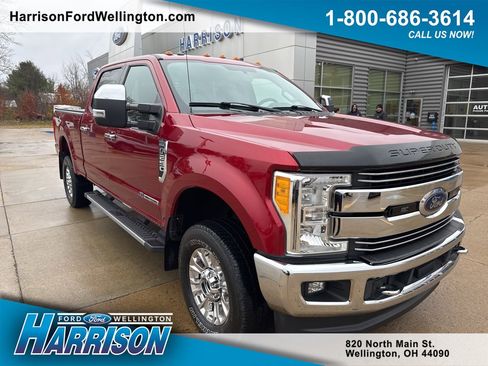 Used 2017 Ford F250 Lariat w/ Chrome Package image 1