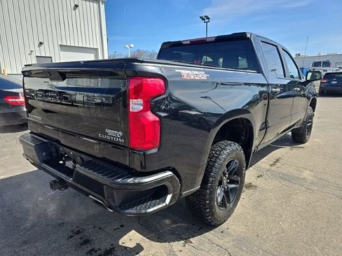 Used 2019 Chevrolet Silverado 1500 Custom Trail Boss w/ Custom Convenience Package image 7