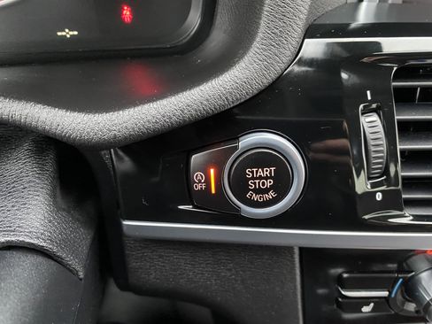 Used 2016 BMW X3 xDrive28i image 33