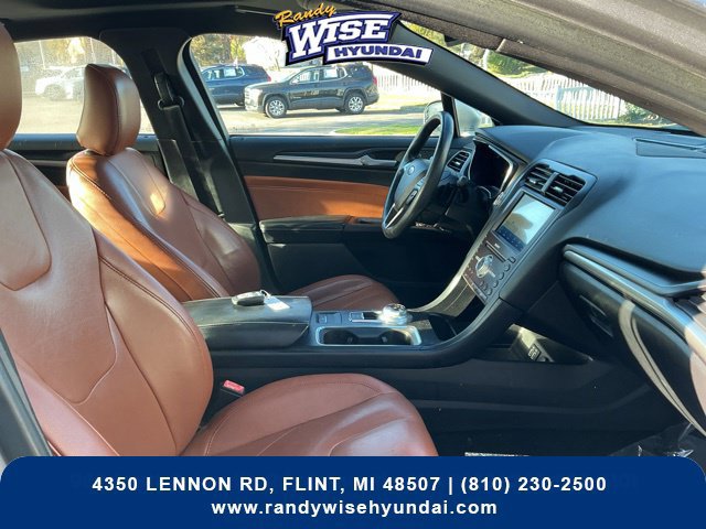 Used 2020 Ford Fusion Titanium FWD image 39