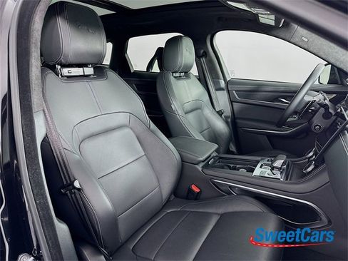 Used 2025 Jaguar F-PACE R-Dynamic S image 12