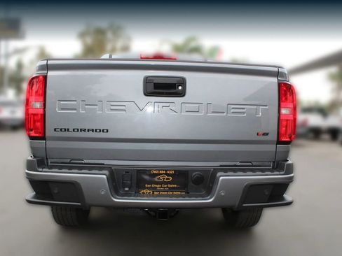 Used 2021 Chevrolet Colorado LT w/ Safety Package image 4
